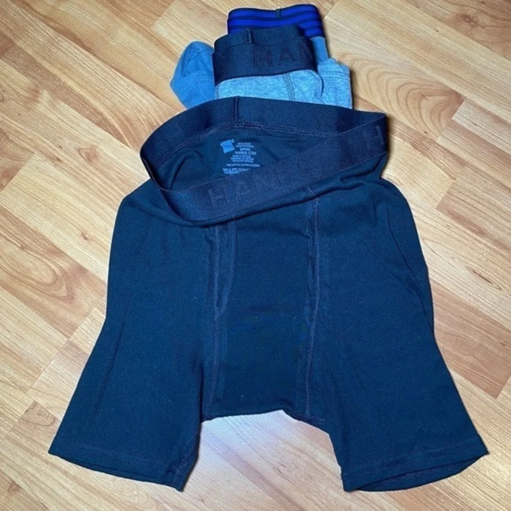 1 Adidas 2 Hanes Boxers‎ size S